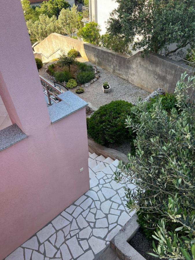 Apartments Cosic Klenovica Exterior photo
