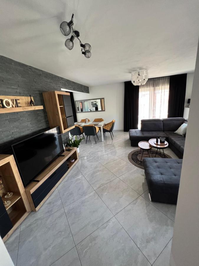 Apartments Cosic Klenovica Exterior photo